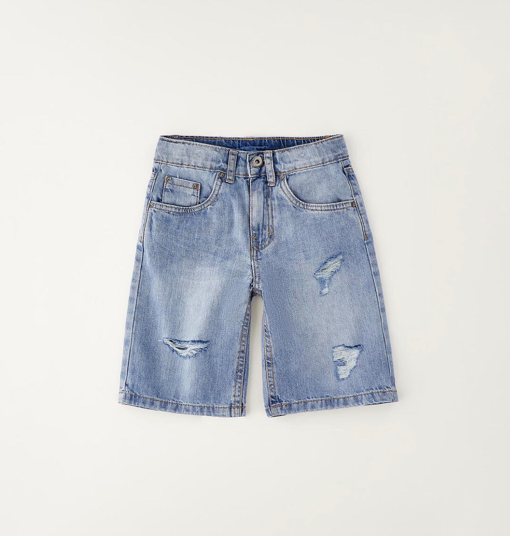 Short G749